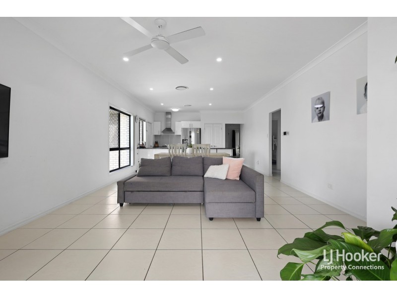 18 Eloise Place, Burpengary QLD 4505