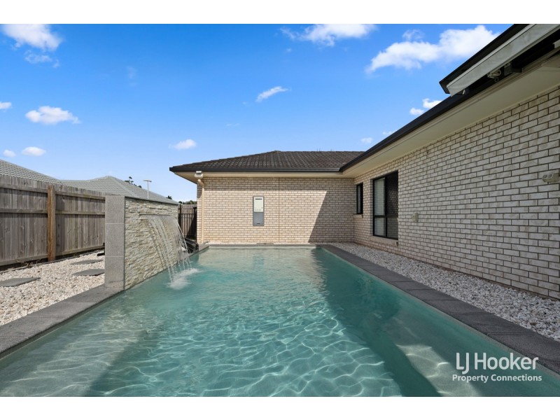 18 Eloise Place, Burpengary QLD 4505