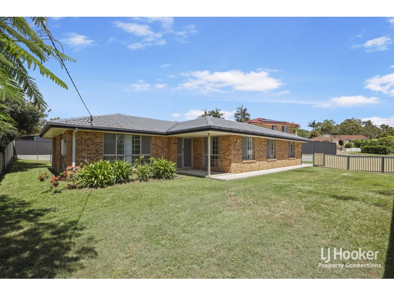 5 Fontenay Court, Petrie QLD 4502