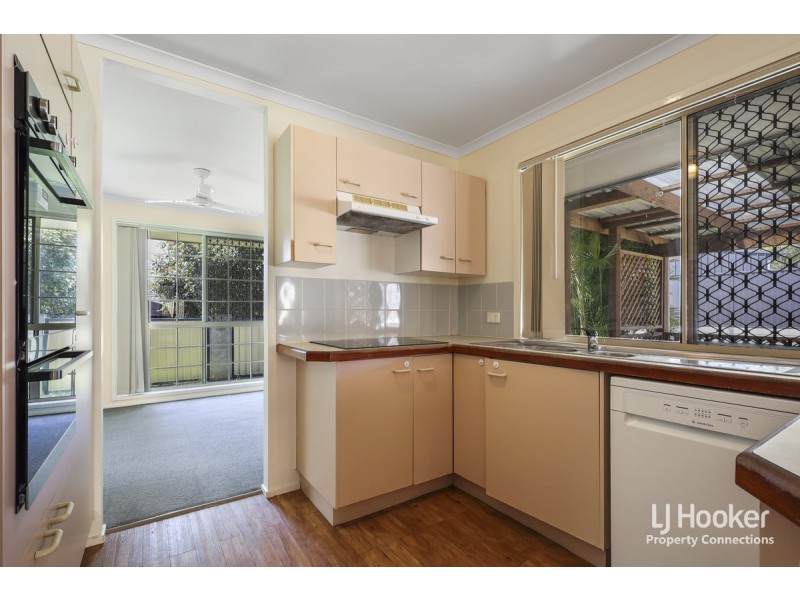 5 Fontenay Court, Petrie QLD 4502