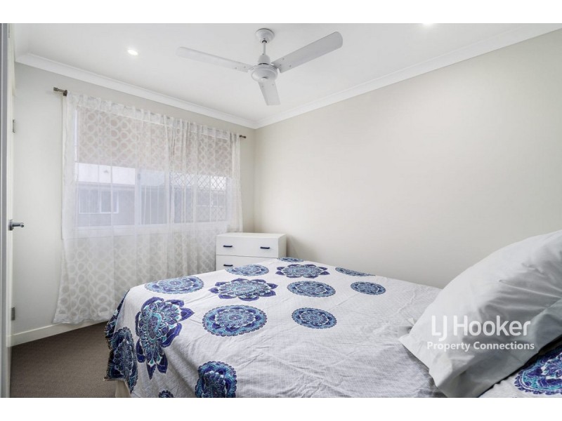 4/20 Armstrong Street, Petrie QLD 4502