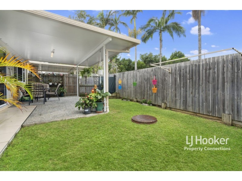 4/20 Armstrong Street, Petrie QLD 4502
