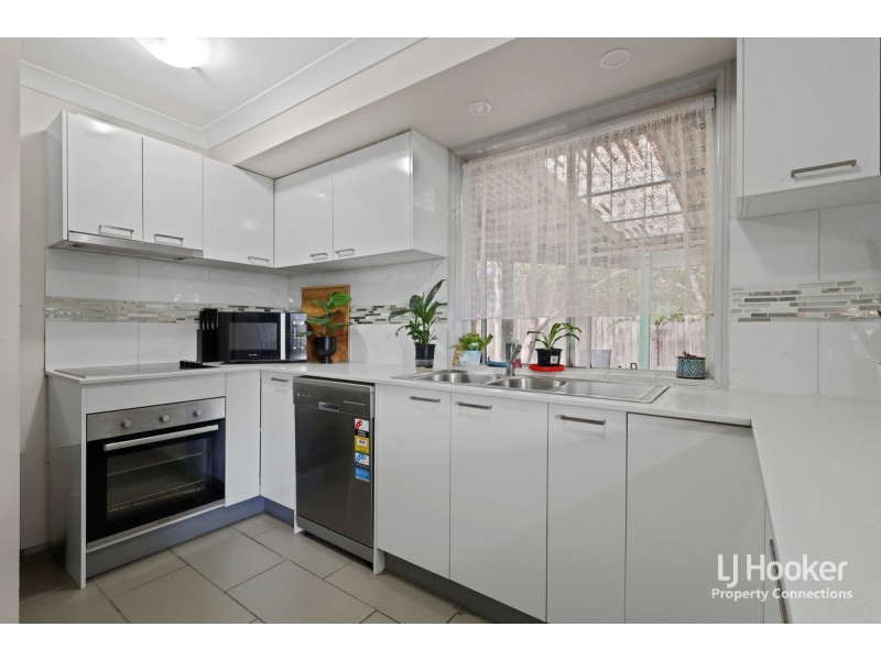 19 Carmela Crescent, Morayfield QLD 4506