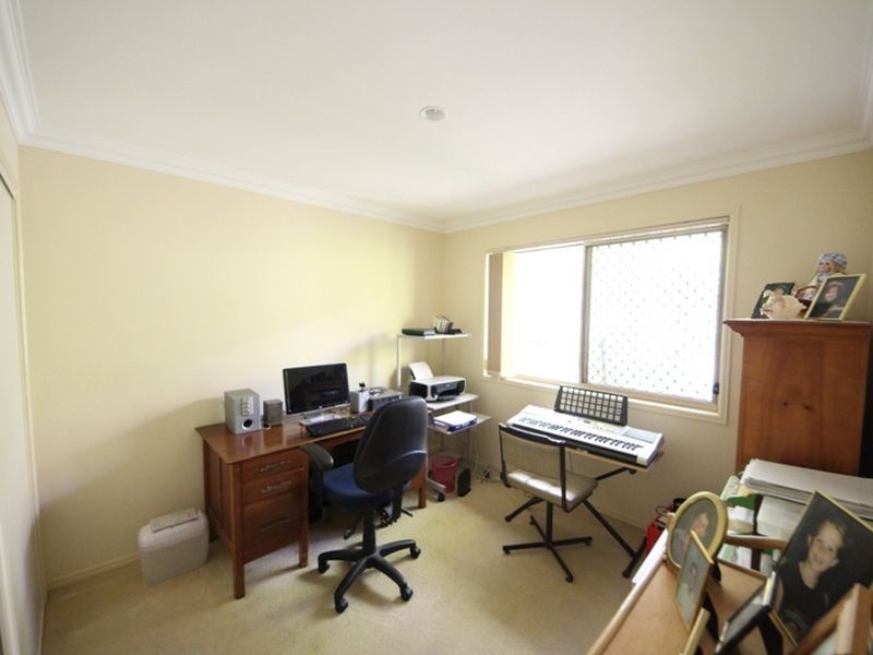 11 Faraday Court, Kallangur QLD 4503