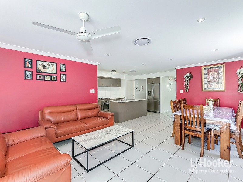 60 Elderflower Circuit, Griffin QLD 4503