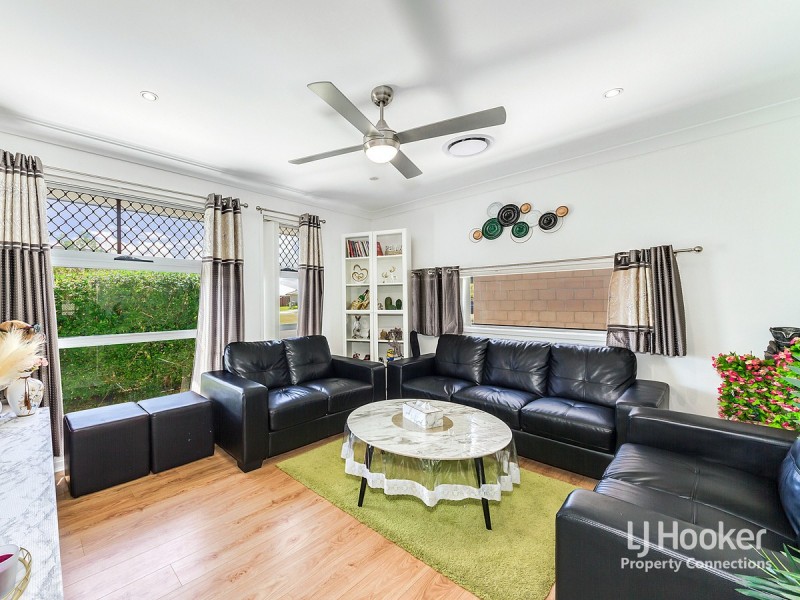 60 Elderflower Circuit, Griffin QLD 4503