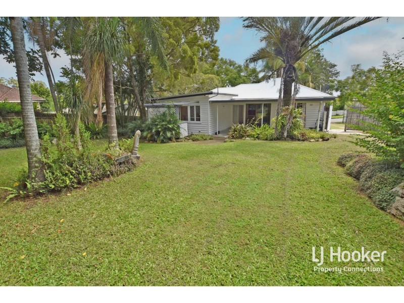 15 Boona Street, Petrie QLD 4502