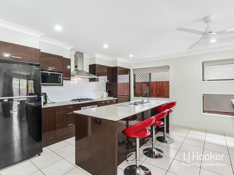 6 Elderflower Circuit, Griffin QLD 4503