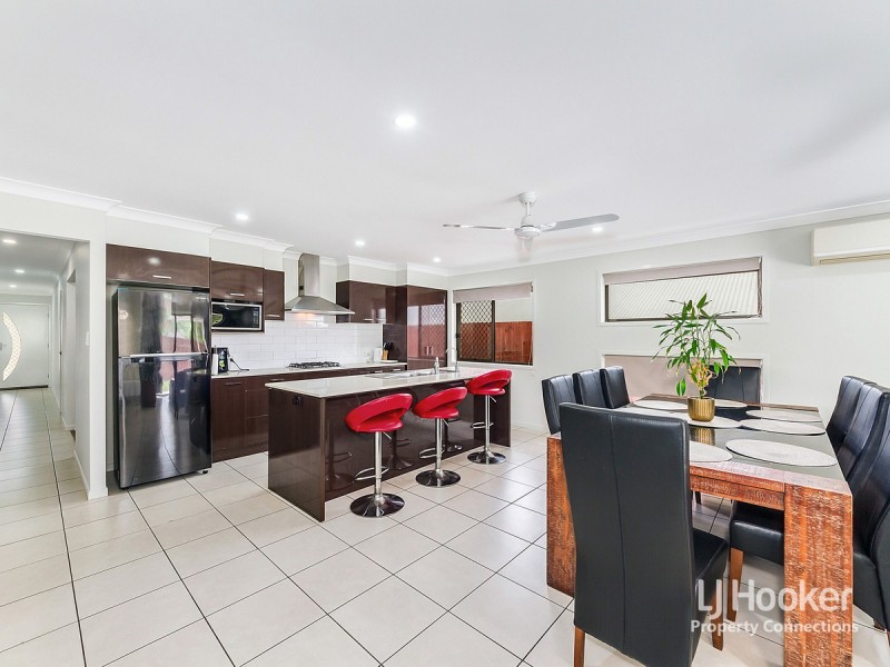 6 Elderflower Circuit, Griffin QLD 4503