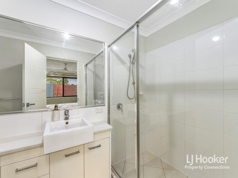 6 Elderflower Circuit, Griffin QLD 4503