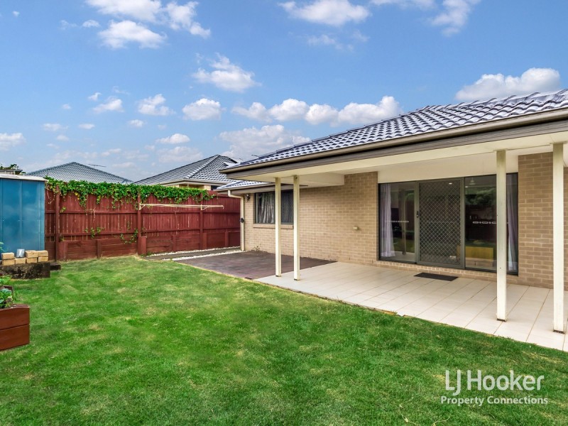 6 Elderflower Circuit, Griffin QLD 4503