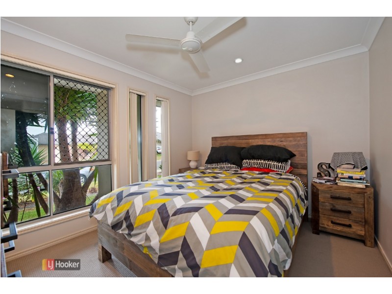 10 Suntrust Street, North Lakes QLD 4509