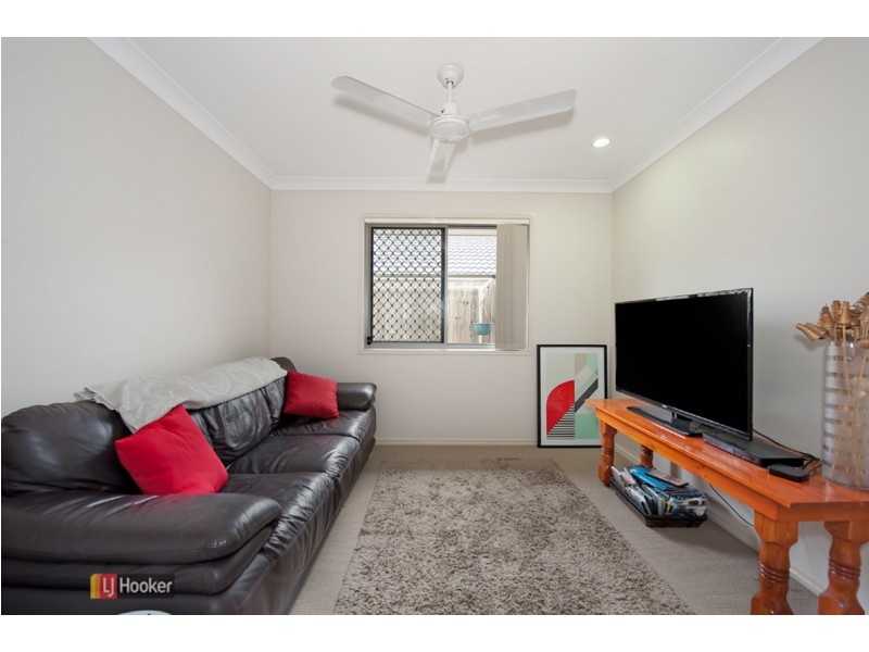 10 Suntrust Street, North Lakes QLD 4509