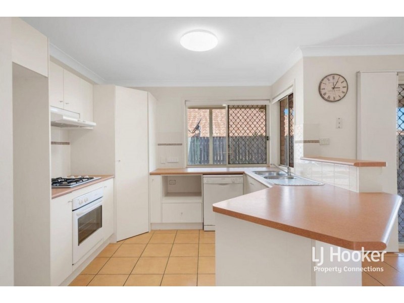 19 Mowbray Court, Kallangur QLD 4503