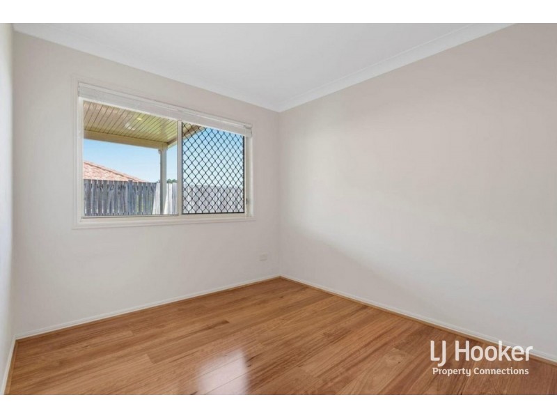 19 Mowbray Court, Kallangur QLD 4503