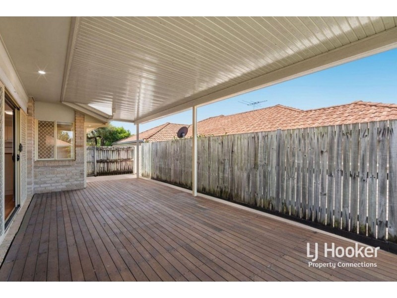 19 Mowbray Court, Kallangur QLD 4503