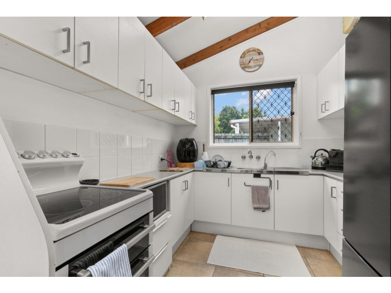 33 Pidgeon Drive, Deception Bay QLD 4508