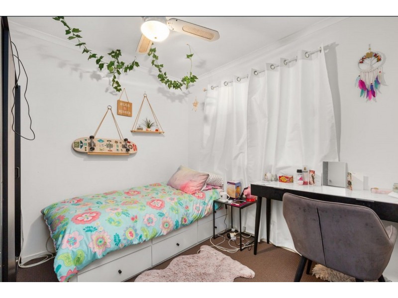 33 Pidgeon Drive, Deception Bay QLD 4508