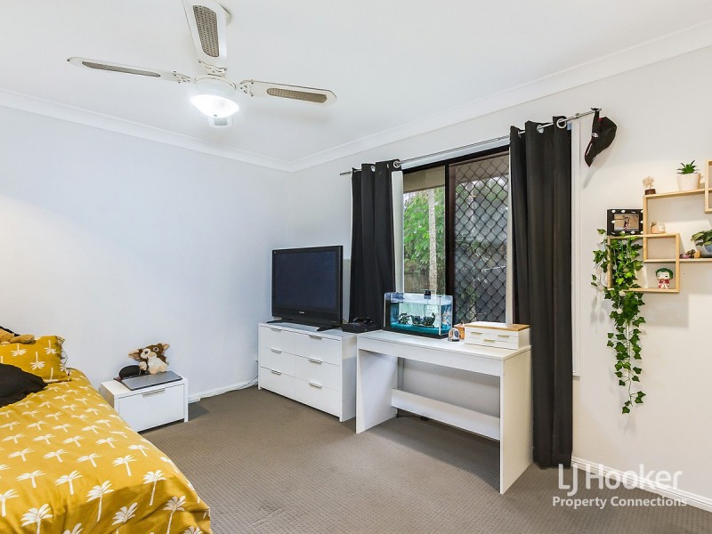 4 Rainbow Court, Griffin QLD 4503