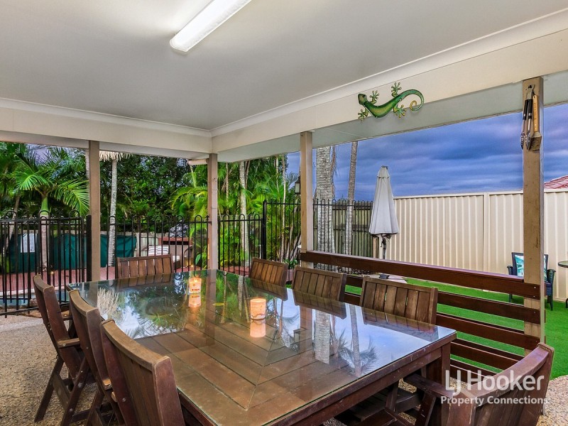 4 Rainbow Court, Griffin QLD 4503