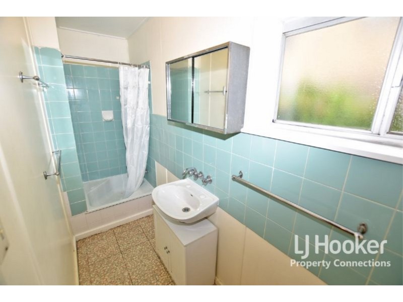 35 Andrew Street, Kallangur QLD 4503