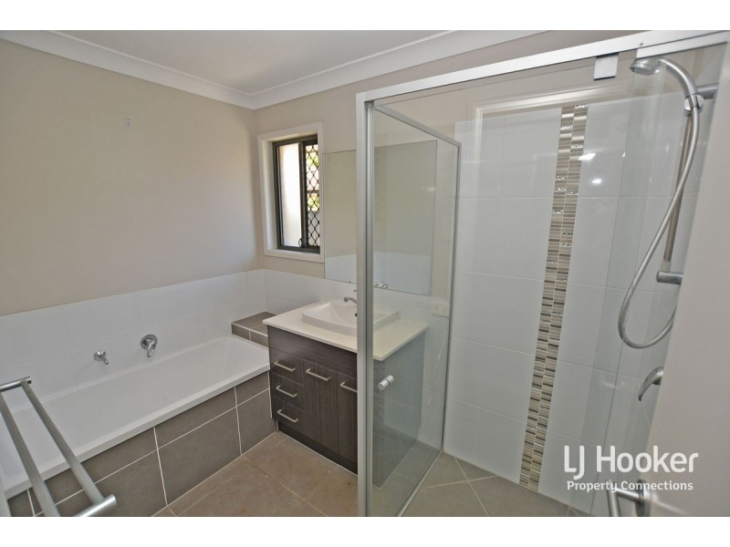 45 Benham Avenue, Kallangur QLD 4503