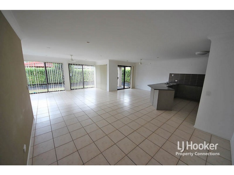 16 Diamond Avenue, Kallangur QLD 4503