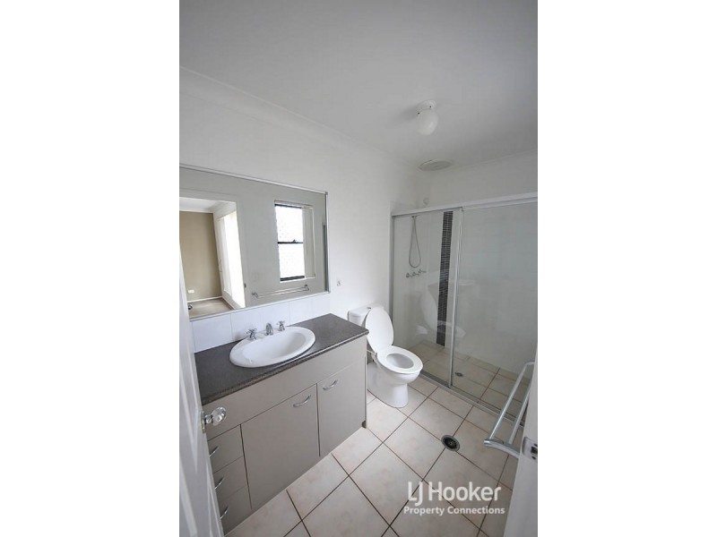 16 Diamond Avenue, Kallangur QLD 4503