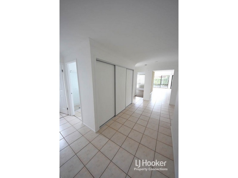 16 Diamond Avenue, Kallangur QLD 4503