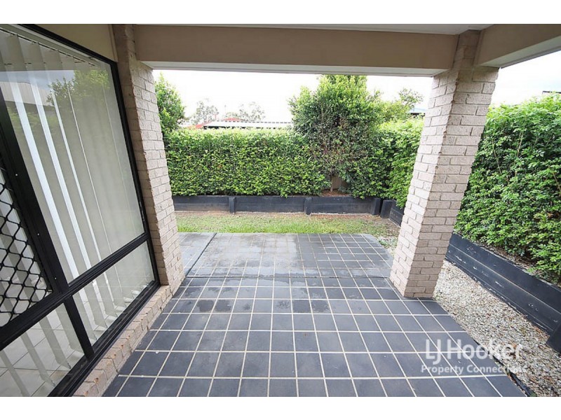 16 Diamond Avenue, Kallangur QLD 4503