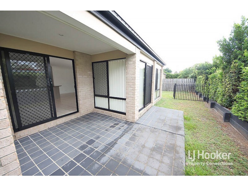 16 Diamond Avenue, Kallangur QLD 4503