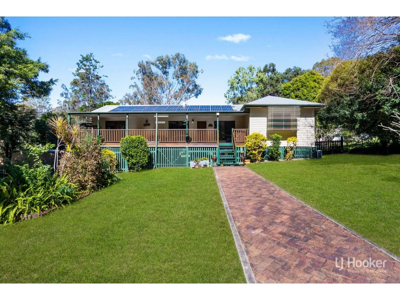 33 Whiteside Road, Whiteside QLD 4503