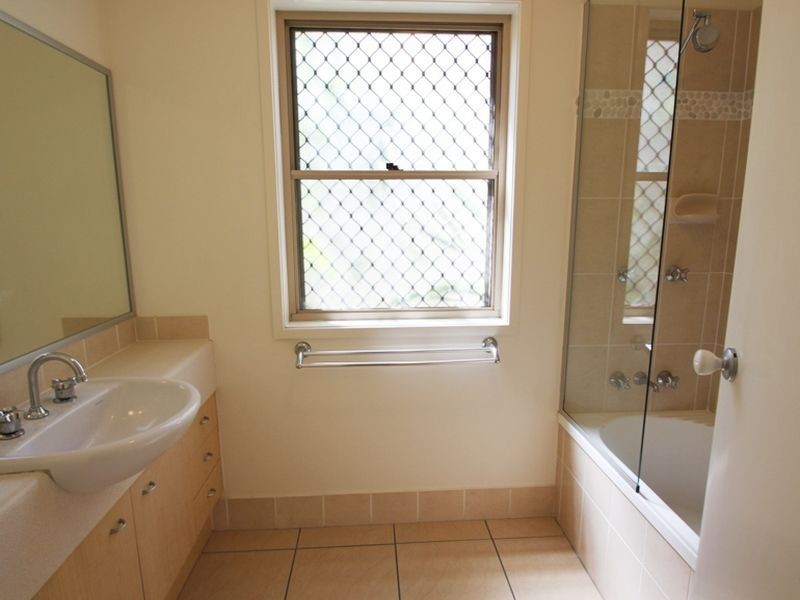 North Lakes QLD 4509