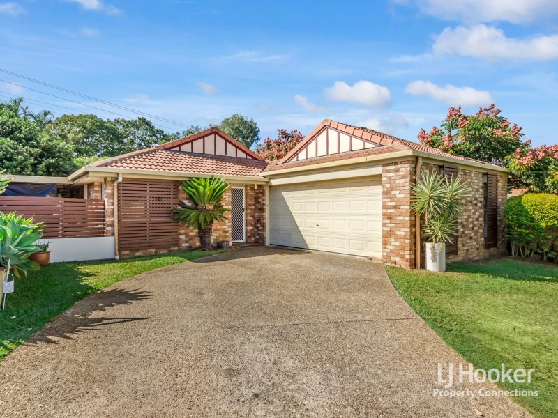 8 Macadam Court, Kallangur QLD 4503