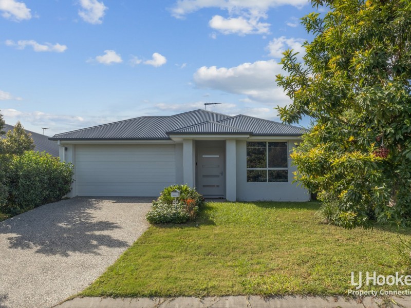 25 Denham Crescent, North Lakes QLD 4509