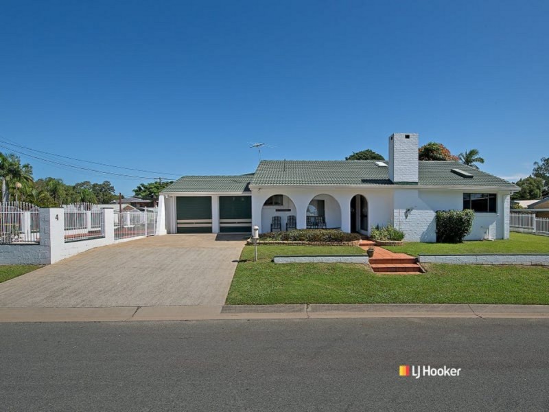 4 Oakview Court, Kallangur QLD 4503