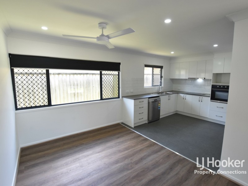 4 Sylvan St, Kallangur QLD 4503