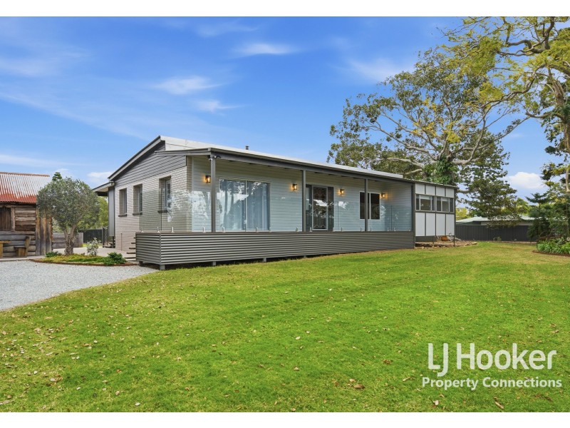 1033 Dayboro Road, Whiteside QLD 4503