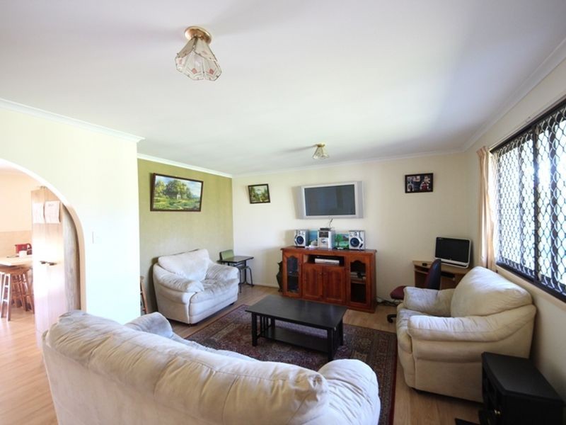 21 Sheehan Street, Kallangur QLD 4503