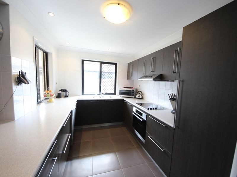 103 Sheaves Drive, Kallangur QLD 4503