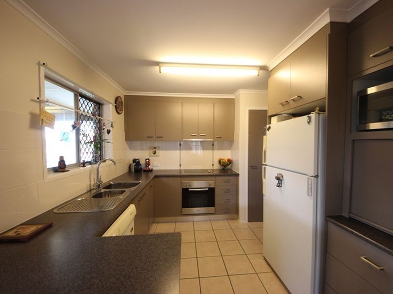 12 Baines Street, Kallangur QLD 4503