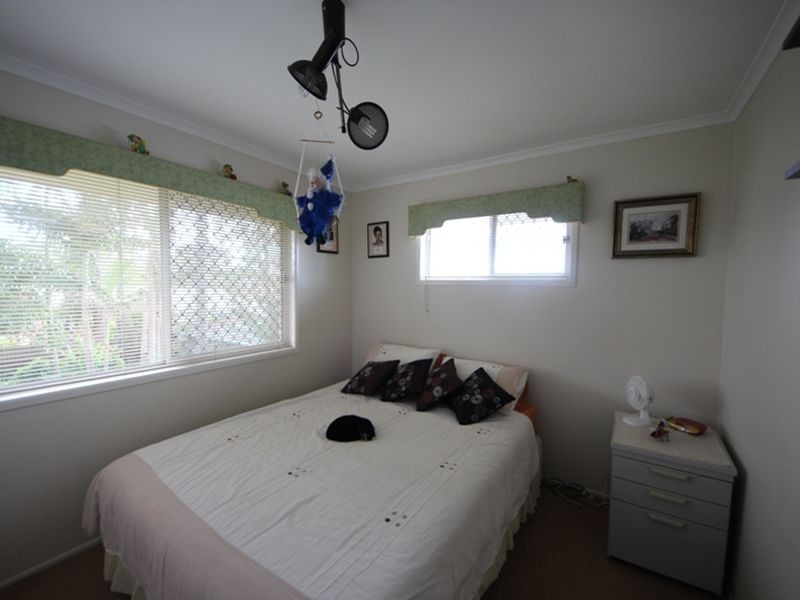 12 Baines Street, Kallangur QLD 4503