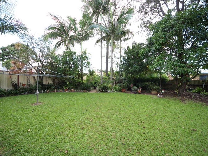 12 Baines Street, Kallangur QLD 4503