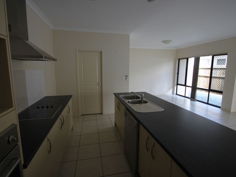 North Lakes QLD 4509