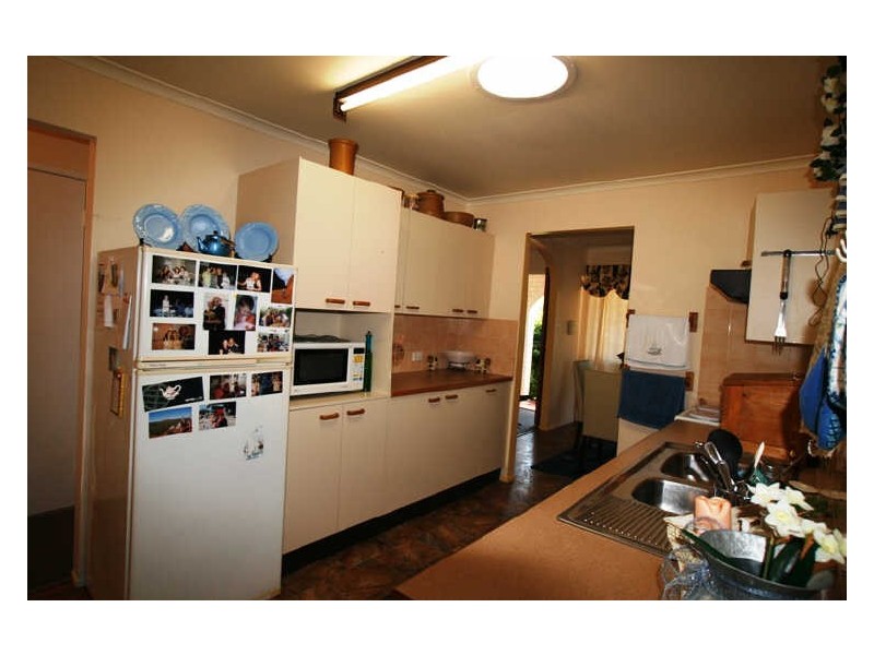 25 Paul Street, Kallangur QLD 4503