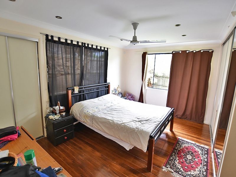 5 Young Street, Petrie QLD 4502