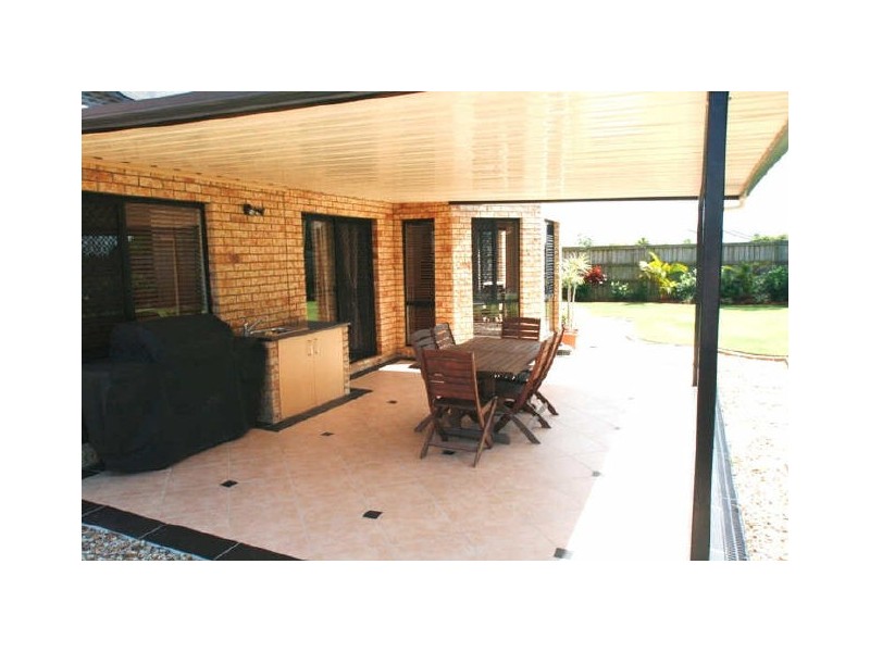 6 Cassava Court, North Lakes QLD 4509
