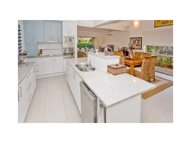 2 Moorhen Lane, North Lakes QLD 4509