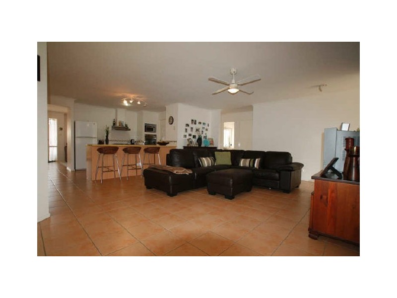 North Lakes QLD 4509