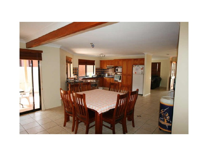 North Lakes QLD 4509